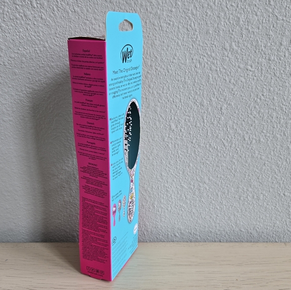 Hello Kitty x Wet Brush The Original Detangler (Under My Umbrella) - Picture 13 of 14